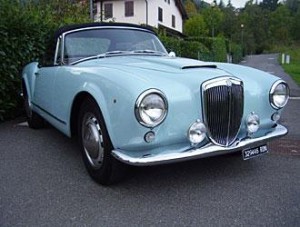 LANCIA AURELIA B24 - IL SORPASSO    